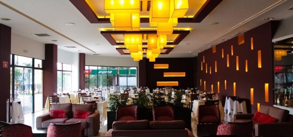 Carnaval Hotel Casino Encarnación Exteriér fotografie Restaurant in Belgrade